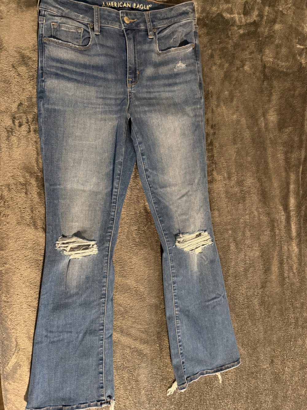 American Eagle Outfitters skinny kick jean
